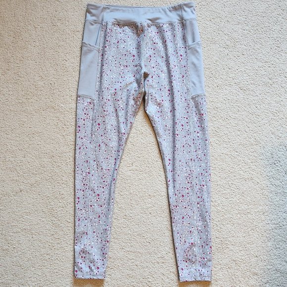 Athletic Leggings w/ 2 Side Pockets - Picture 1 of 4